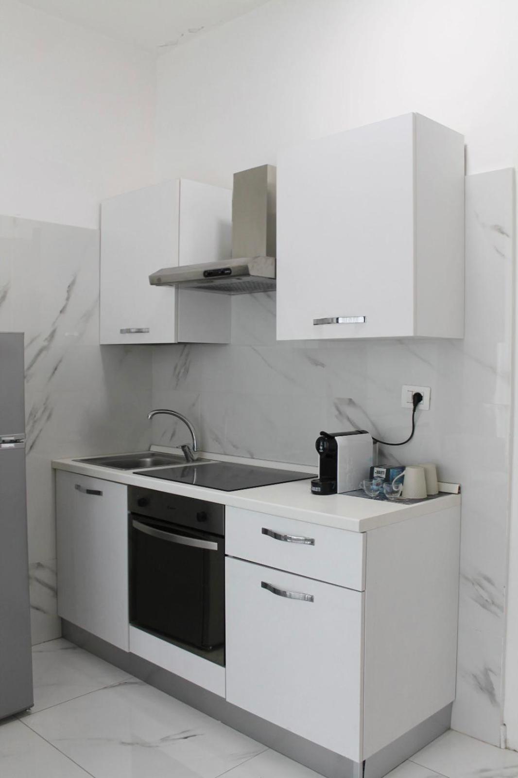 B&B Central Rooms 137 那不勒斯 外观 照片